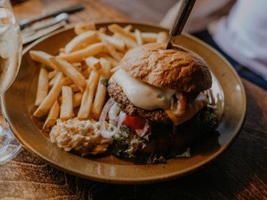 zarillo burger tampere sastamala hervanta vammala ravintola black friday tarjous