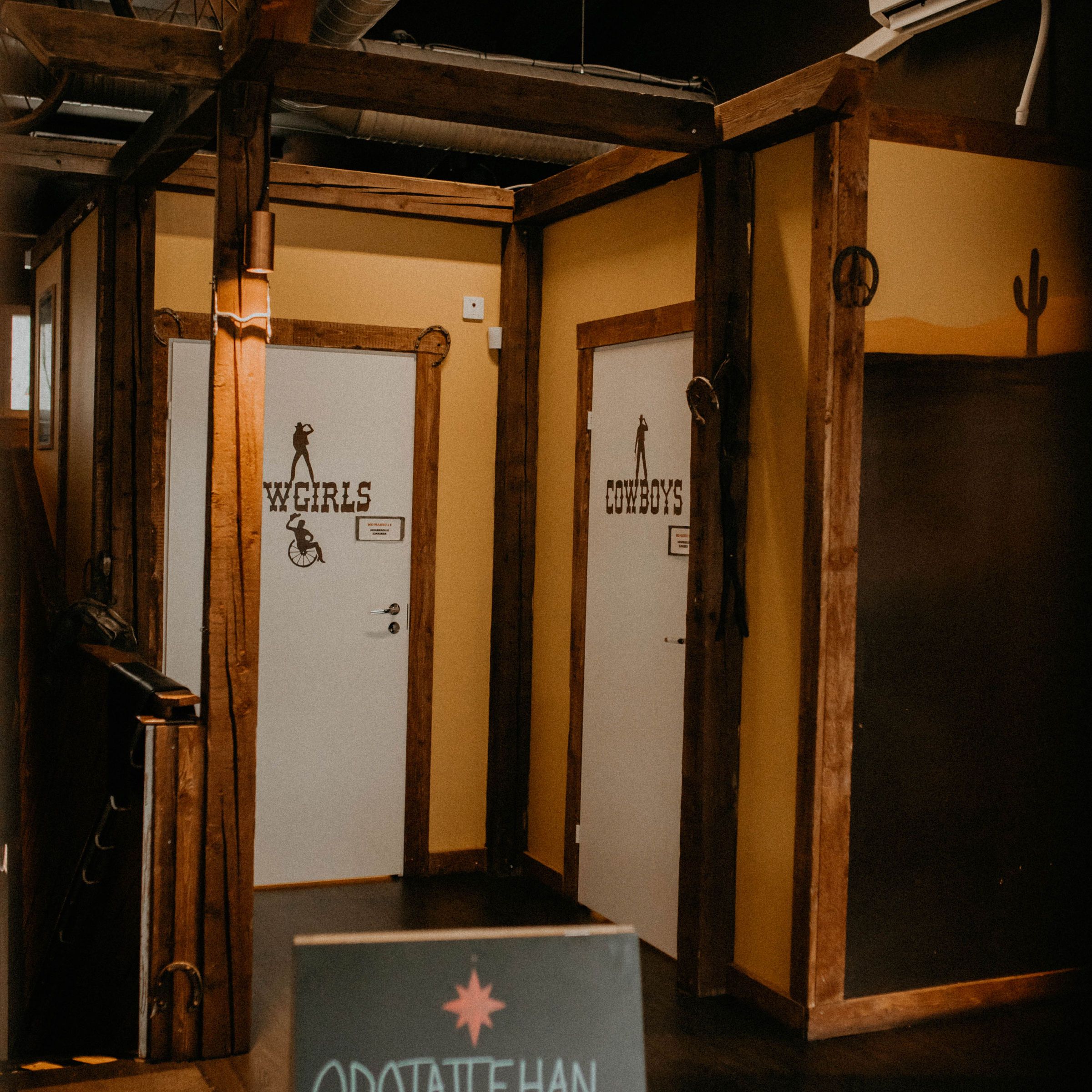 Zarillo Puutarhakatu Ravintola Tampere keskusta