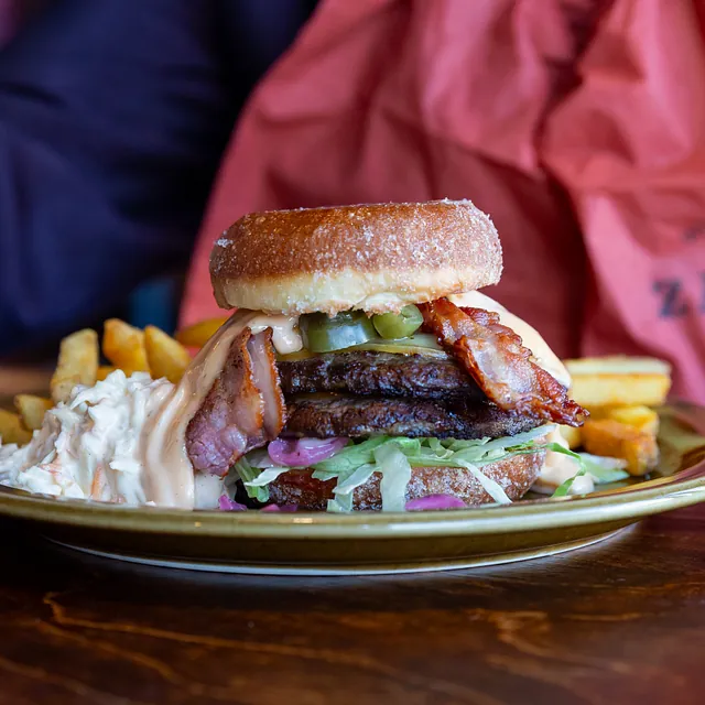Zarillo Sastamala Tyrwää Show Burger