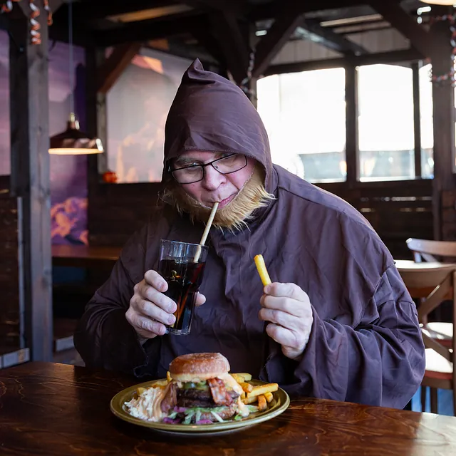 Zarillo Sastamala Tyrwää Show Burger